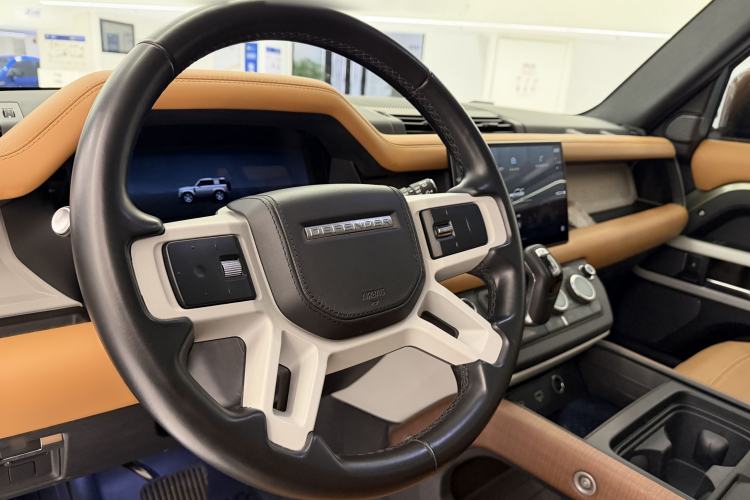 Used Land Rover Defender 2023 Revised Version 90 3.0T P400 Dark Edition