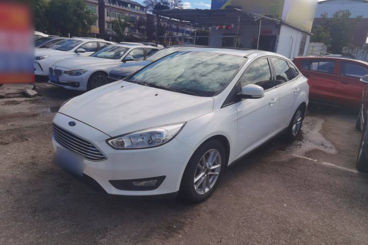 Used Ford Focus 2018 Sedan Classic 1.6L Automatic Trendy SmartDrive Edition
