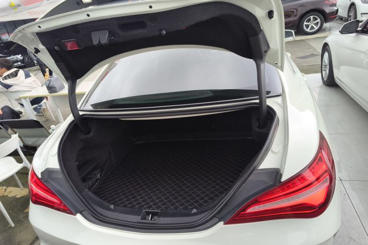 Used Mercedes-Benz CLA 2017 Facelifted CLA 200 Stylish Edition
