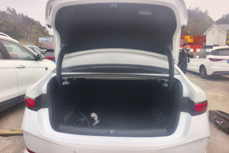 Used BYD Qin PLUS 2025 DM-i Smart Drive 55KM Leading Model