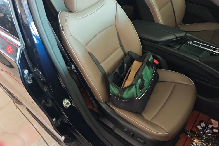 Used Buick Enclave 2020 28T Four-Wheel Drive Luxury Flagship Edition