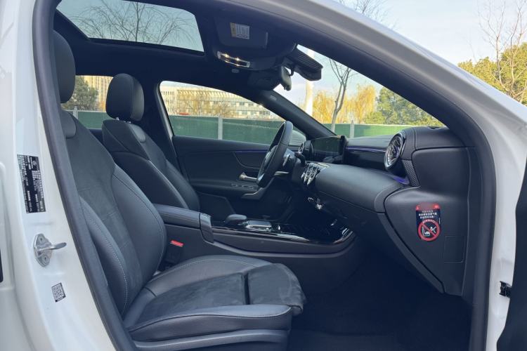 Used Mercedes-Benz A-Class 2021 A 200 L Sport Sedan Fashion Model