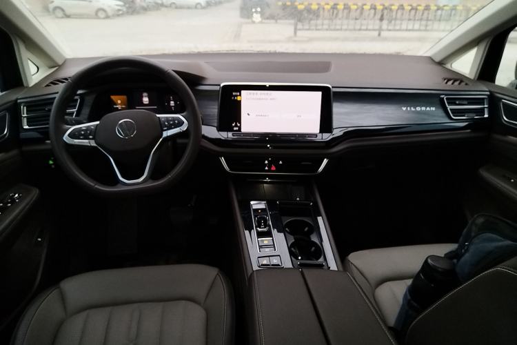 Used Volkswagen Viloran 2024 330TSI Luxury Edition