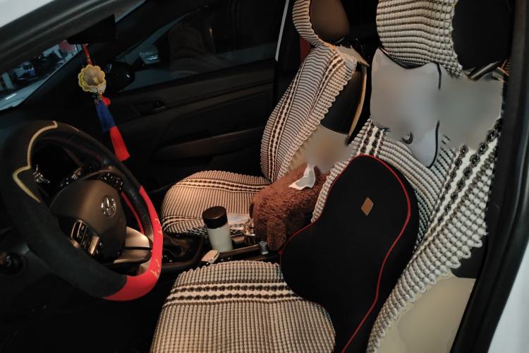 Used Hyundai Elantra 2019 1.4T Dual-Clutch Xuan Dong · Dynamic Model
