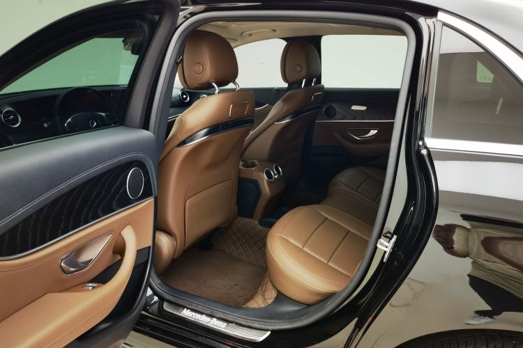 Used Mercedes-Benz E-Class 2018 Facelift E 200 L Sport Edition
