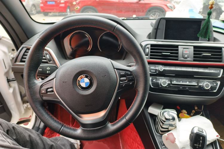 Used BMW 2 Series (Import) 2018 220i Convertible Coupe Sports Design Package
