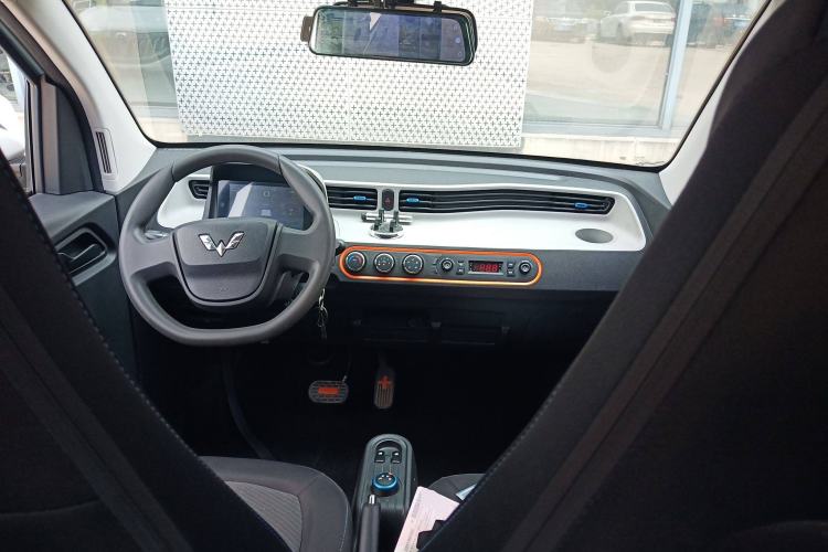 Used Wuling Hongguang MINIEV 2020 Freedom Version Lithium Iron Phosphate
