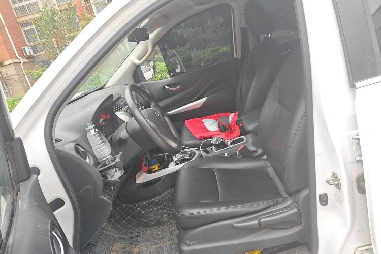 Used Nissan Navara 2017 2.5L Automatic 2WD Luxury Edition QR25
