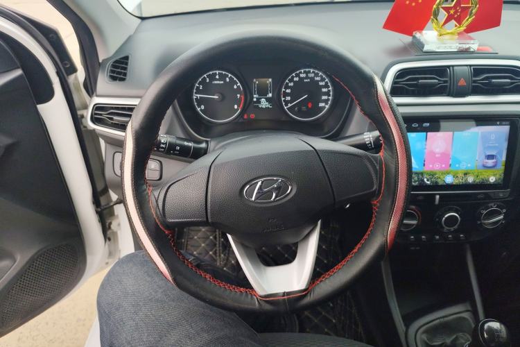 Used Hyundai Verna 2017 1.4L Manual Refreshed Version China VI Standard
