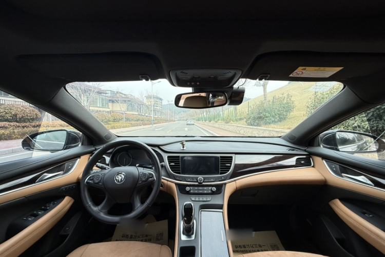 Used Buick LaCrosse 2018 28T Luxury Edition
