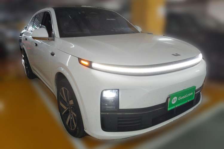 Used Li Auto L7 2023 Air model
