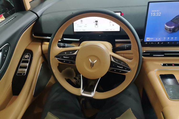 Used VOYAH Dream 2025 PHEV Four-Wheel-Drive Flagship Kunpeng Edition