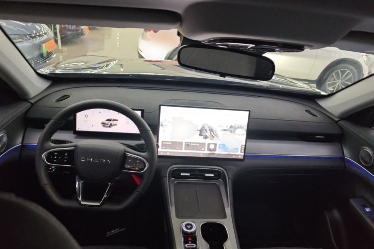 Used Chery Tiggo 8 PLUS 2025 290TGDI DCT Luxury 5-Seater
