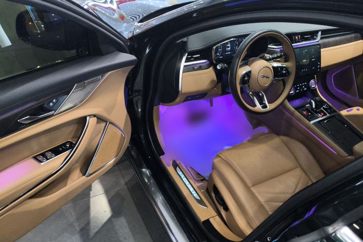 Used Jaguar XFL 2023 XFL 2.0T P250 Two-Wheel-Drive Luxury Deluxe Edition
