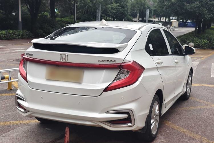 Used Honda Gienia 2017 1.5L Manual Classic Edition
