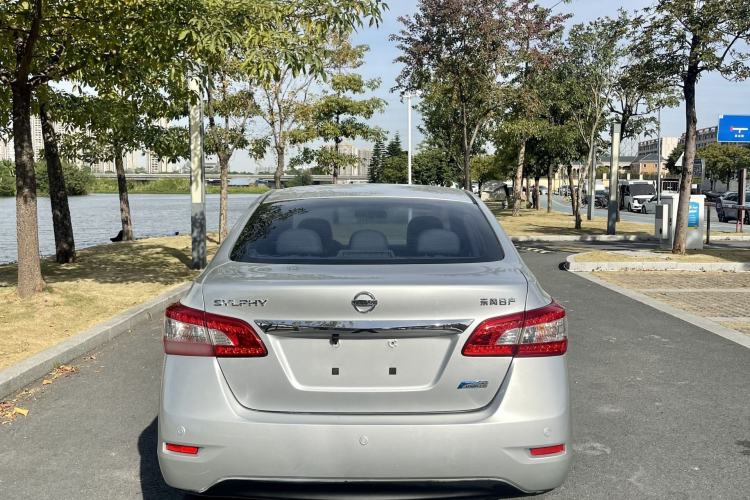 Used Nissan Sylphy 2012 1.6 XL CVT Luxury Edition
