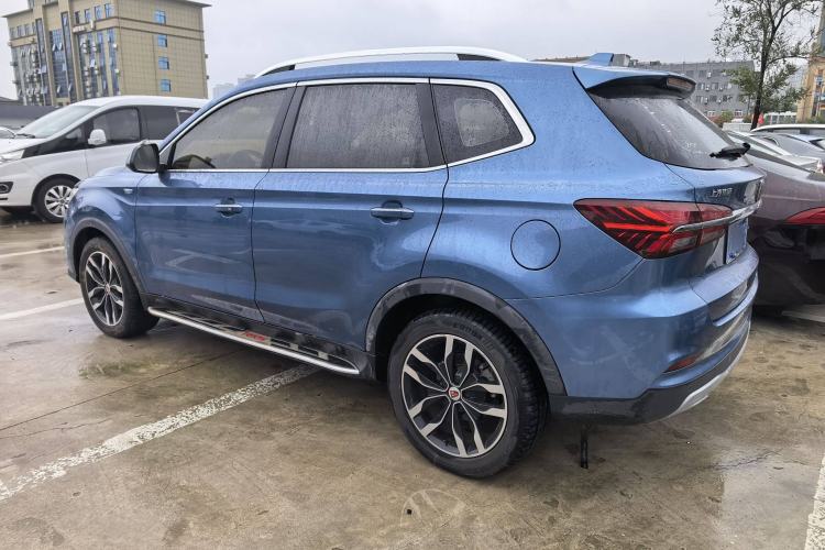 Used Roewe RX5 2016 20T Two-Wheel Drive Automatic Internet Smart Edition
