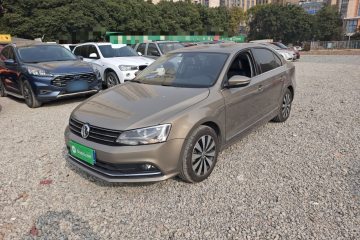 Used Volkswagen Sagitar 2017 230TSI Automatic Comfort Version