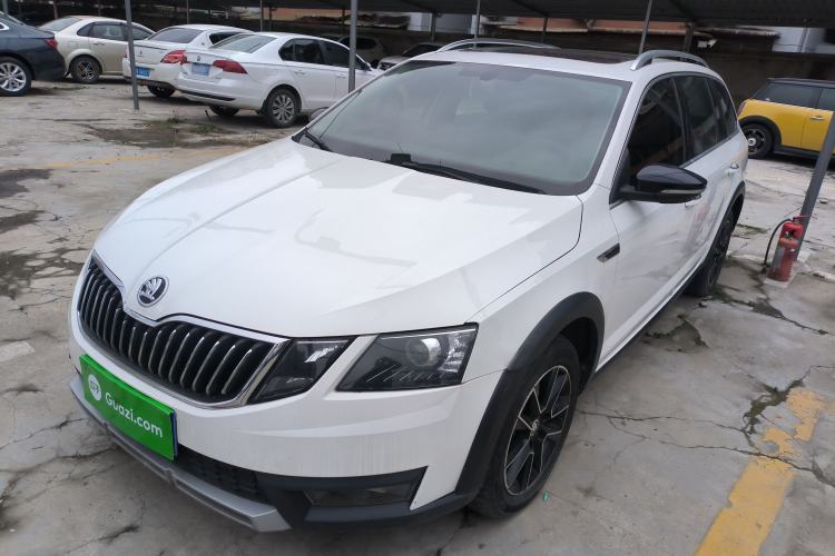 Used Skoda Octavia 2018 Station Wagon TSI230 DSG Luxury Edition
