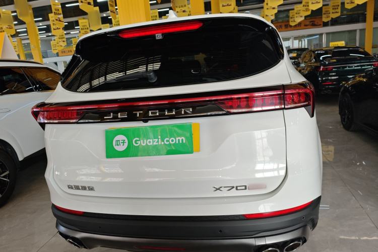 Used JETOUR X70 PLUS 2022 1.5T DCT Luxury Edition 5 Seats
