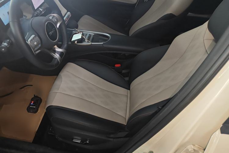 Used BYD Dolphin 2025 420km Free Edition
