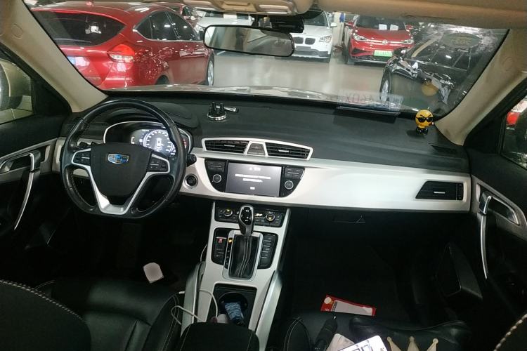 Used Geely Auto Emgrand X7 Sport 2018 1.8TD Automatic Two-Wheel Drive Smart Connect 4G Internet Edition
