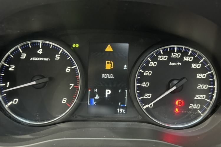 Used Mitsubishi Outlander 2019 2.0L Two-Wheel Drive Comfort Edition 5 Seats China VI Standard