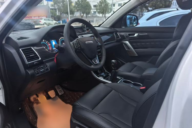 Used Haval H2 2016 Red-Label 1.5T Manual Two-Wheel Drive Luxury Model
