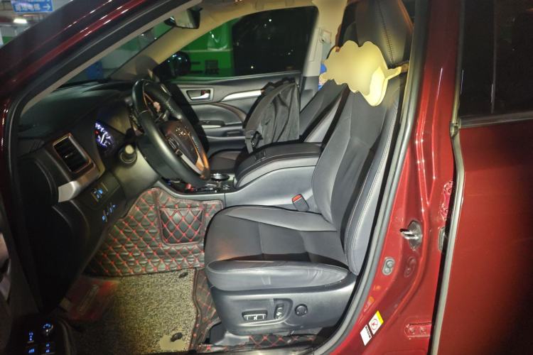 Used Toyota Highlander 2018 2.0T Four-Wheel Drive Prestige Version 7 Seats China V Emission Standard