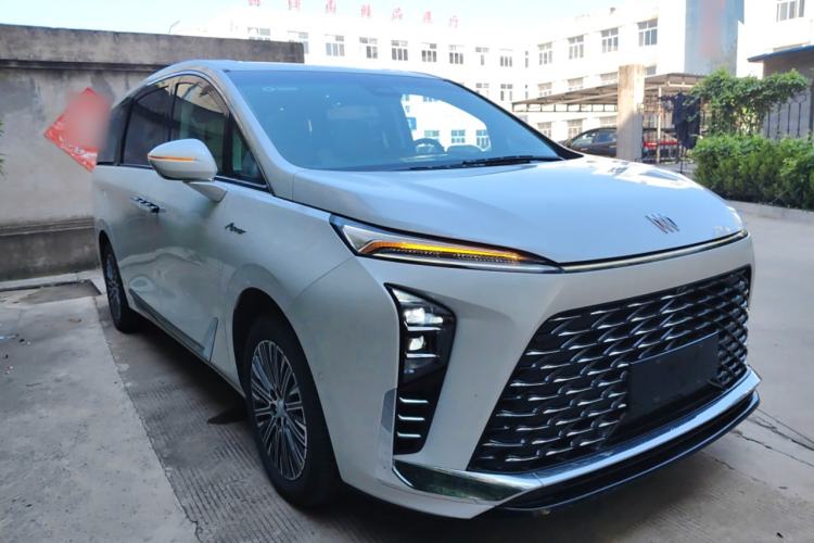 Used Buick GL8 New Energy 2024 Lu Zun Luxury Edition 6-Seater
