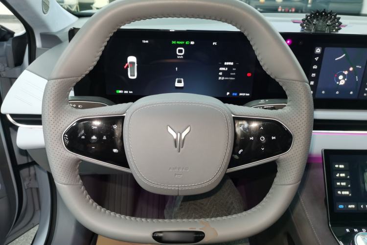 Used VOYAH PASSION 2023 Four-Wheel Drive Standard Edition