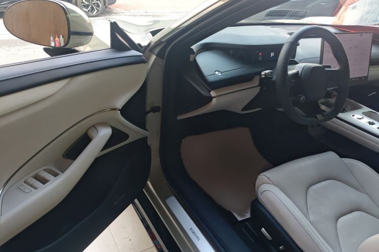 Used  SU7 2024 Rear-Drive Ultra-Long Range Advanced Pro-Level Intelligent Driving Version
