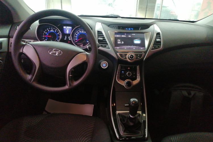 Used Hyundai Elantra (5th Generation / Langdong) 2016 1.6L Manual Luxury Model