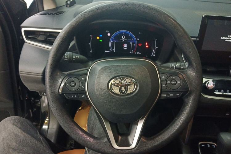 Used Toyota FRONTLANDER 2023 2.0L CVT Leading Edition
