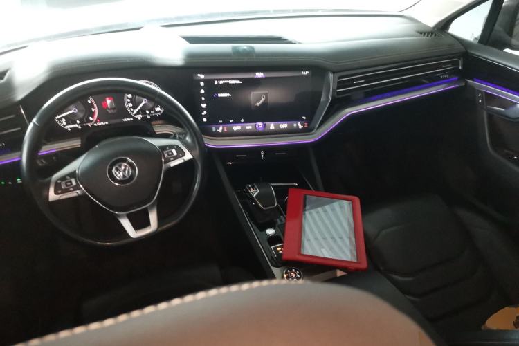 Used Volkswagen Touareg 2019 2.0 TSI Ruiyi Edition China V Standard
