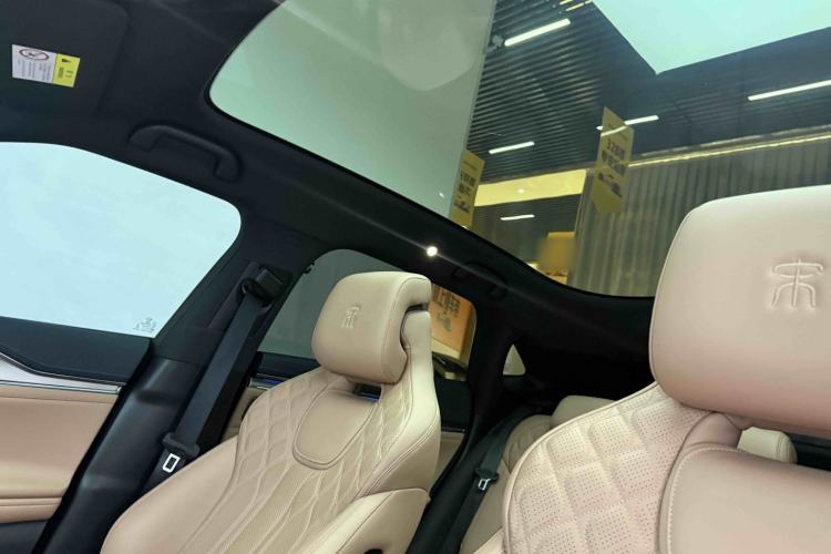 Used BYD Song L EV 2025 662 km Advanced Intelligent Driving Version
