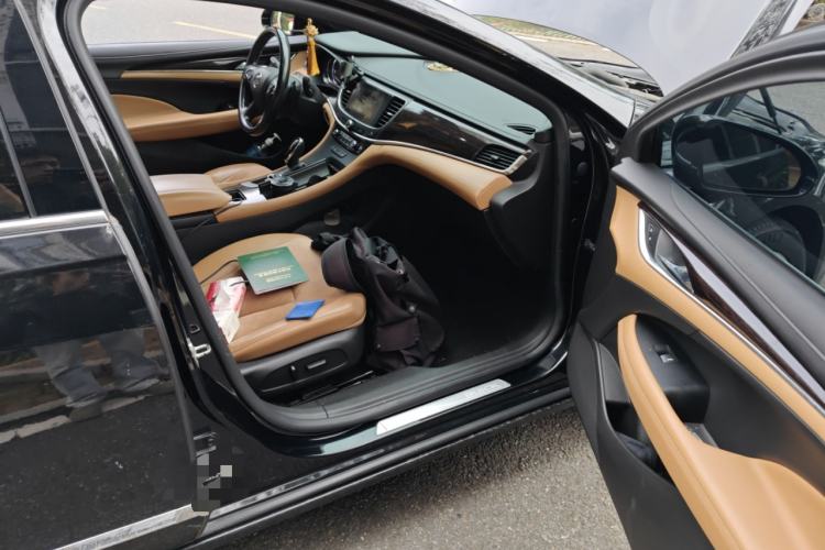 Used Buick LaCrosse 2016 28T Premium Edition
