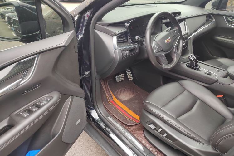 Used Cadillac XT5 2021 28T Luxury Version