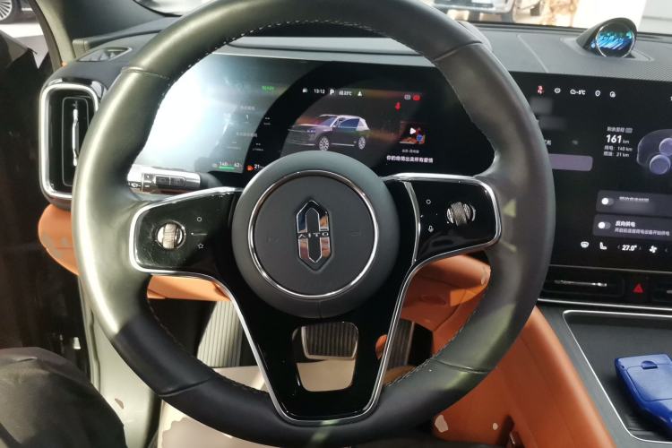 Used Hima AITO M9 2024 Range-Extended Ultra Version 42 kWh 6-Seater Model
