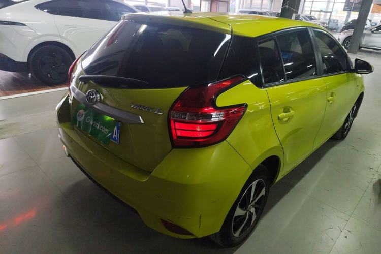 TDK.VehicleDetails.img