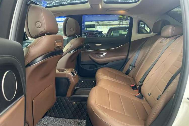 Used Mercedes-Benz E-Class 2018 Restyled E 300 L Sporty and Stylish Edition
