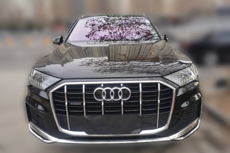 Used Audi Q7 2021 45 TFSI quattro S line Sport model