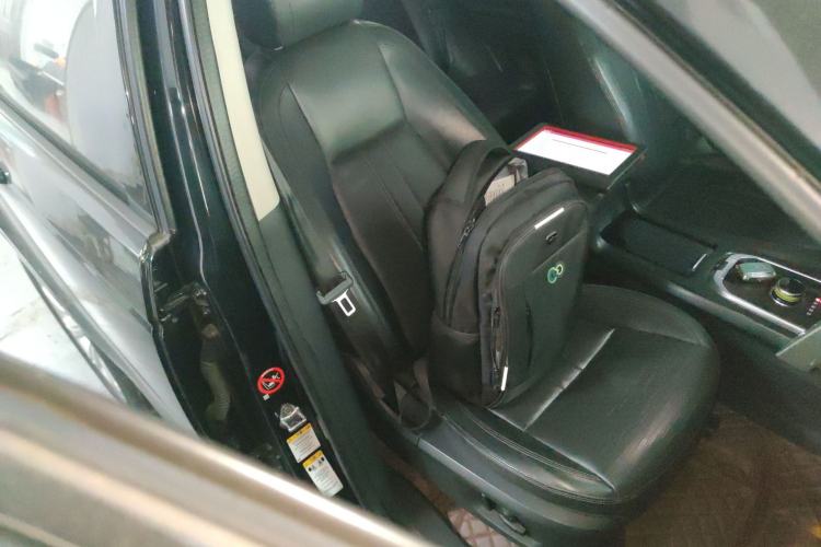 Used Land Rover Discovery Sport 2018 240 PS SE Version
