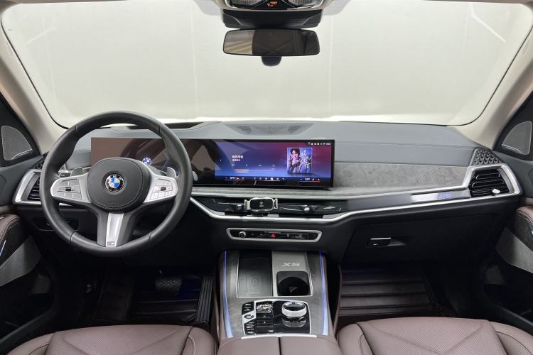 Used BMW X5 2023 xDrive 30Li Luxury M Sport Night Edition Package
