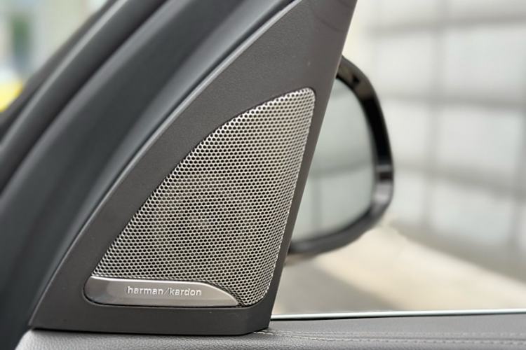 Used BMW X5 2022 xDrive 30Li Luxury M Sport Package
