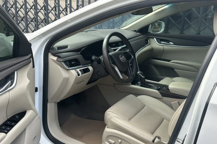 Used Cadillac XTS 2014 28T Comfort Version