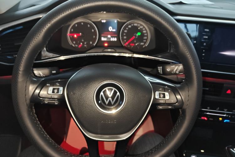 Used Volkswagen Tayron 2020 330TSI Two-Wheel Drive Luxury Smart Connectivity Version
