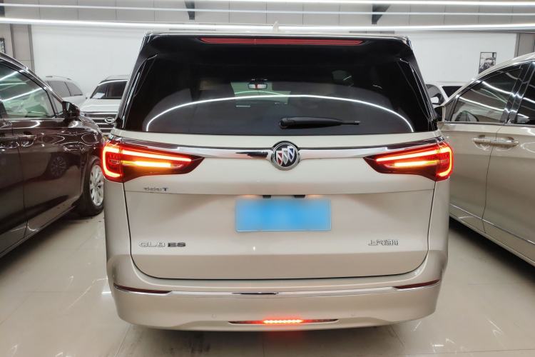 Used Buick GL8 2022 ES Land Cruiser 653T Luxury Model