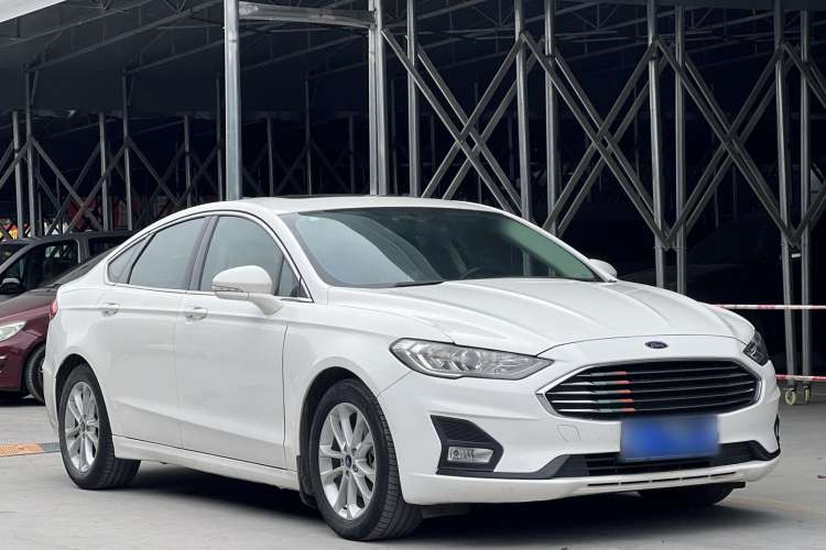 Used Ford Mondeo 2018 EcoBoost 180 Smart Control Fashion Model China VI Standard