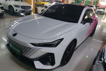 Used Changan UNI-V 2022 1.5T Prestige Version